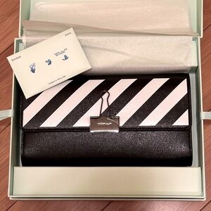 NWT Off-White Black/White Leather Binder Chain Wallet